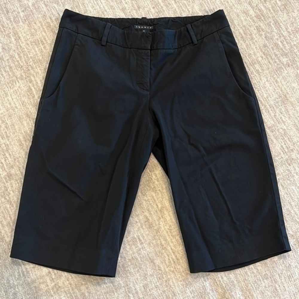 Theory Women’s Shorts Size 4